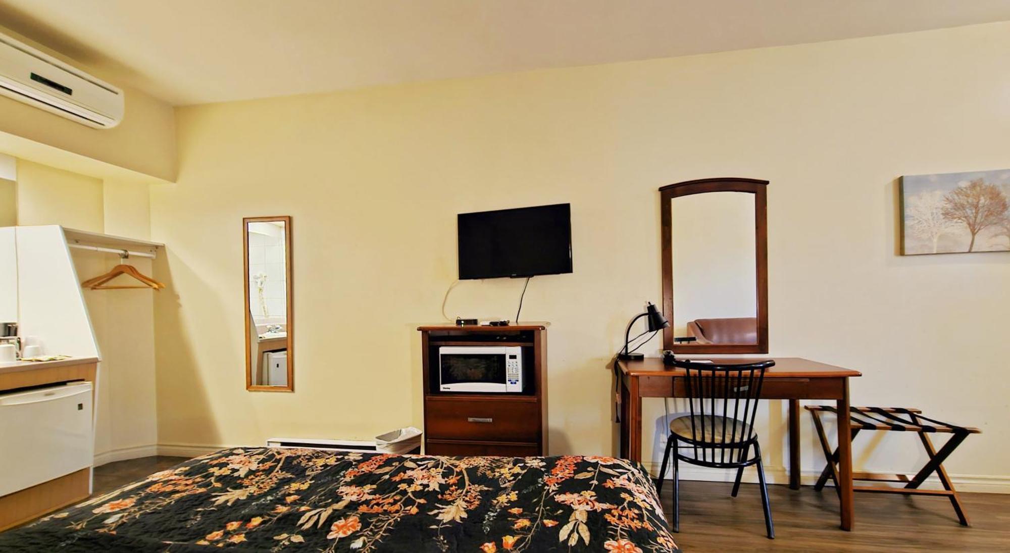 Hotel-Motel Drummond Drummondville Szoba fotó